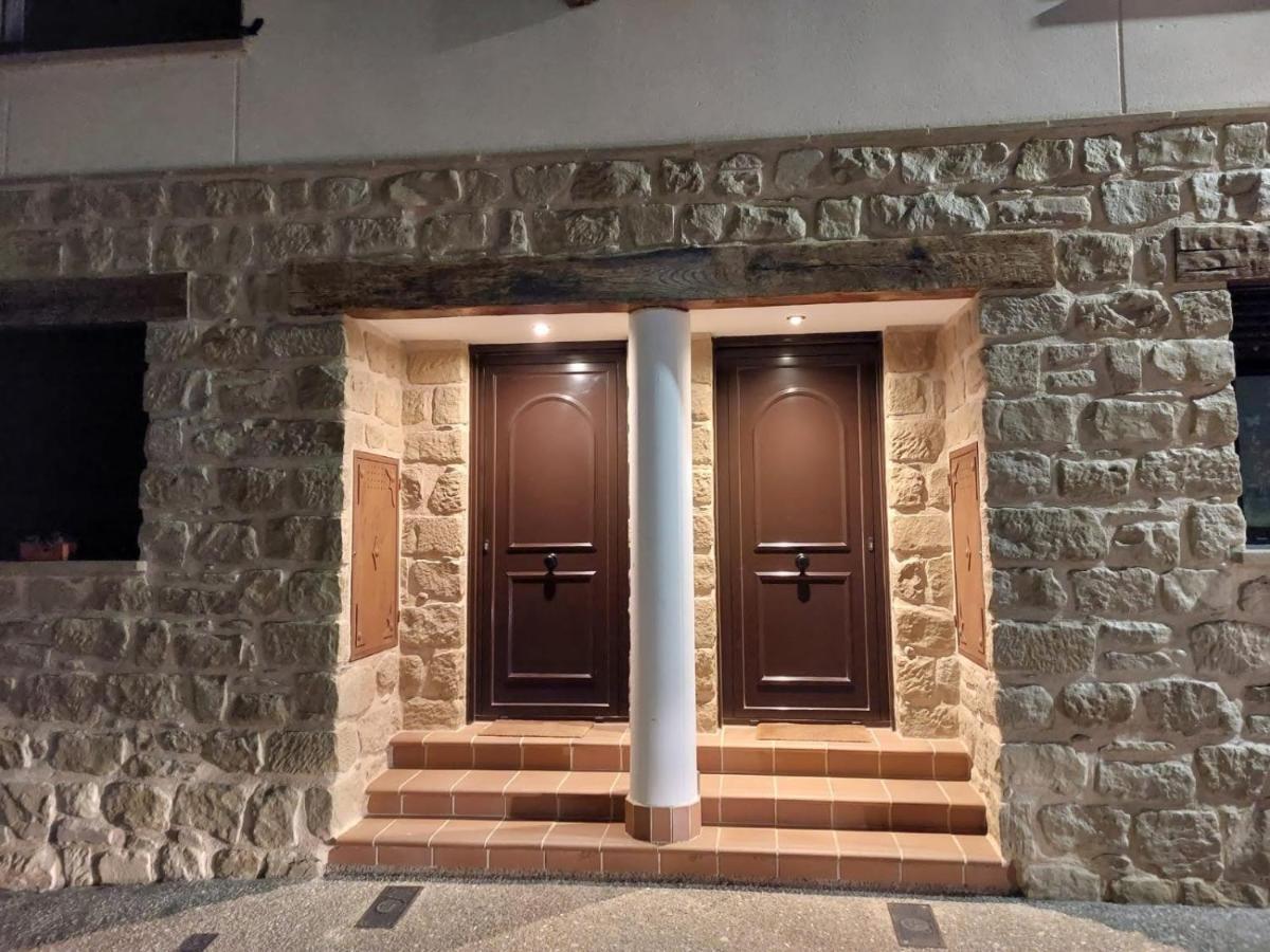 Apartamentos Virgen De Tironcillo Cuzcurrita-Río Tirón المظهر الخارجي الصورة